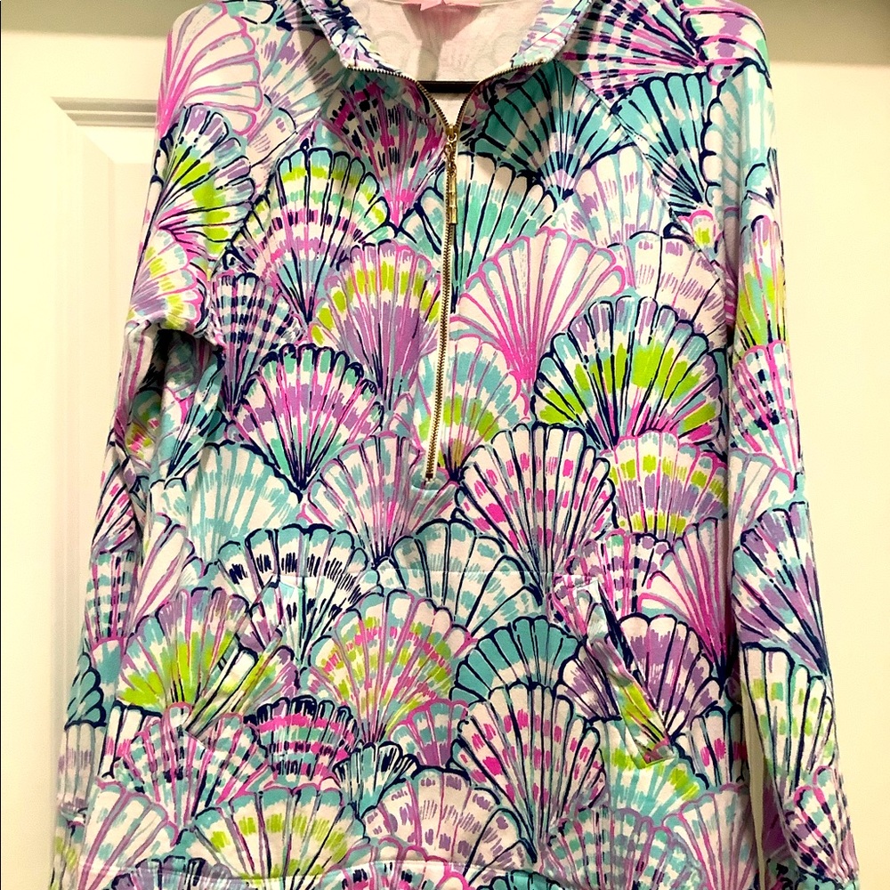 EUC LILLY PULITZER POPOVER SHELL PRINT
